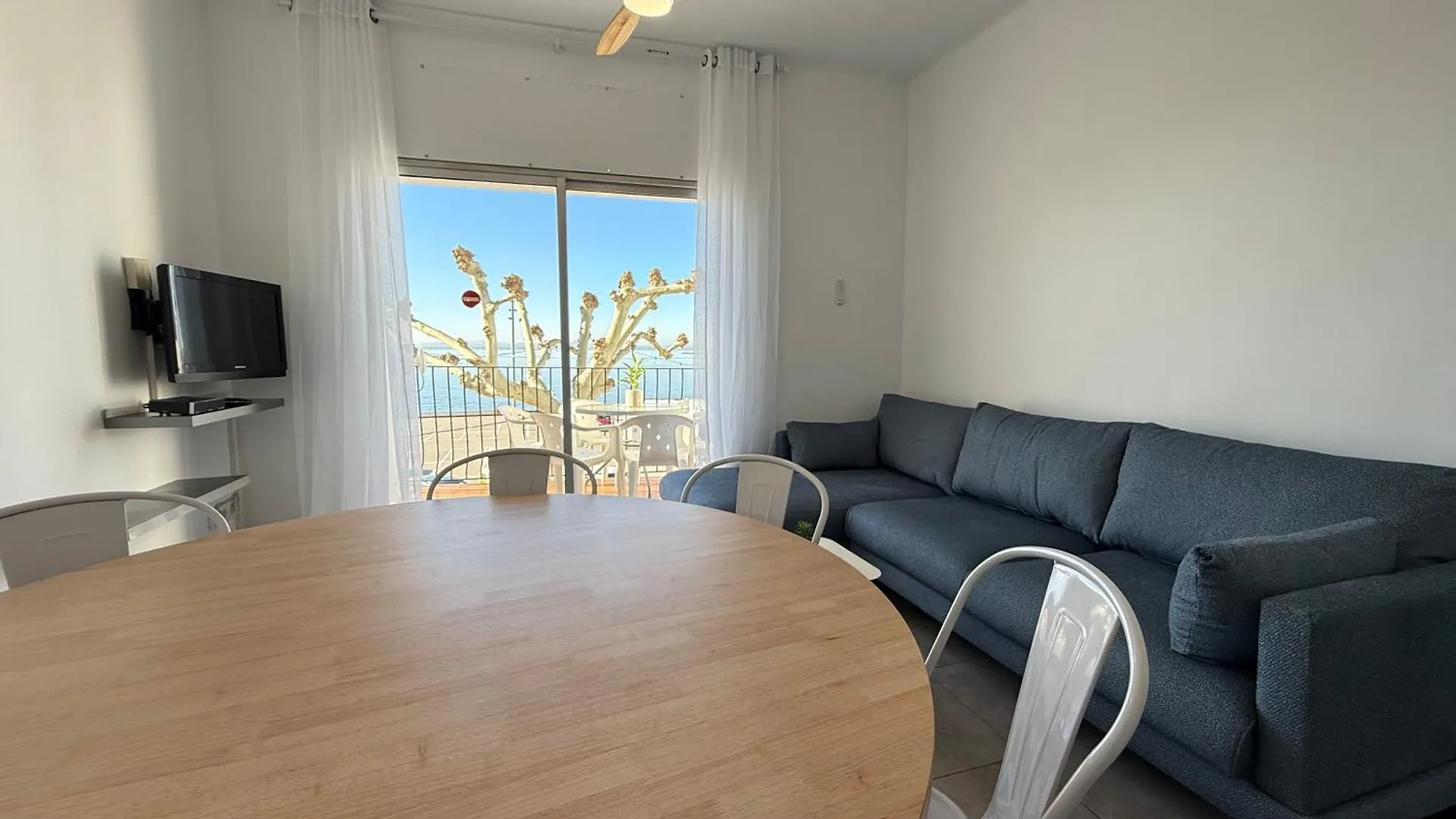Apartamento Agi Macia Centro Rosas